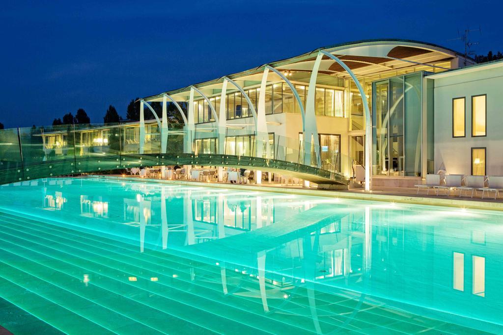 Riviera Golf Resort San Giovanni In Marignano Esterno foto
