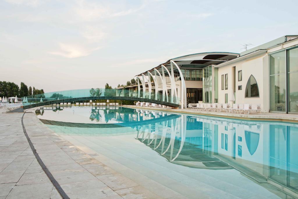 Riviera Golf Resort San Giovanni In Marignano Esterno foto
