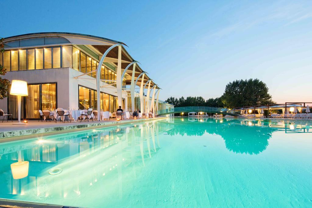 Riviera Golf Resort San Giovanni In Marignano Esterno foto