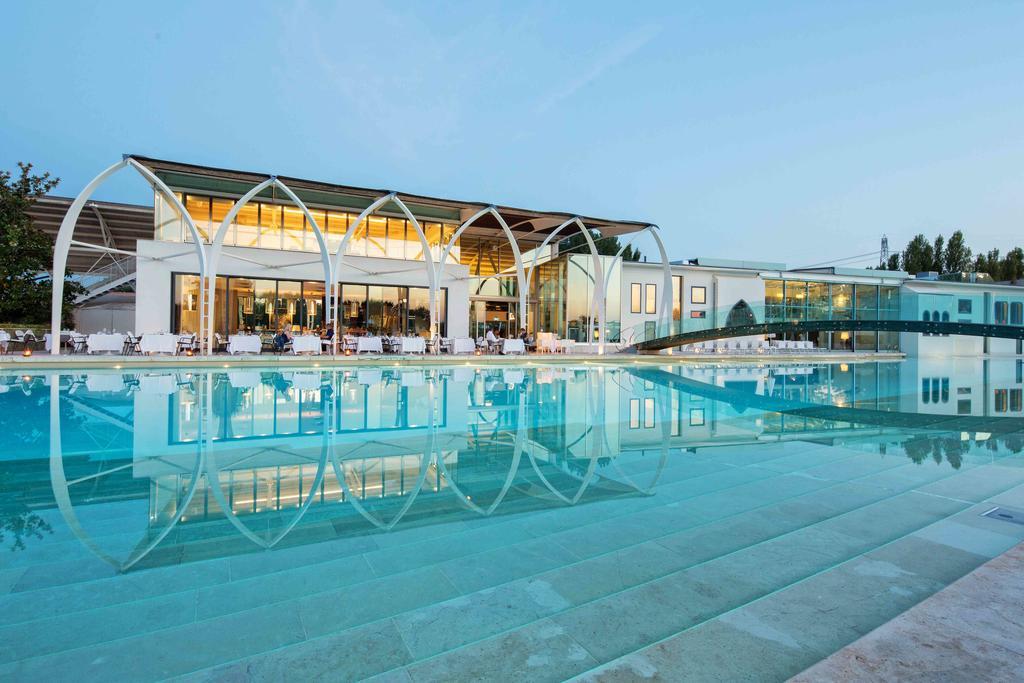 Riviera Golf Resort San Giovanni In Marignano Esterno foto